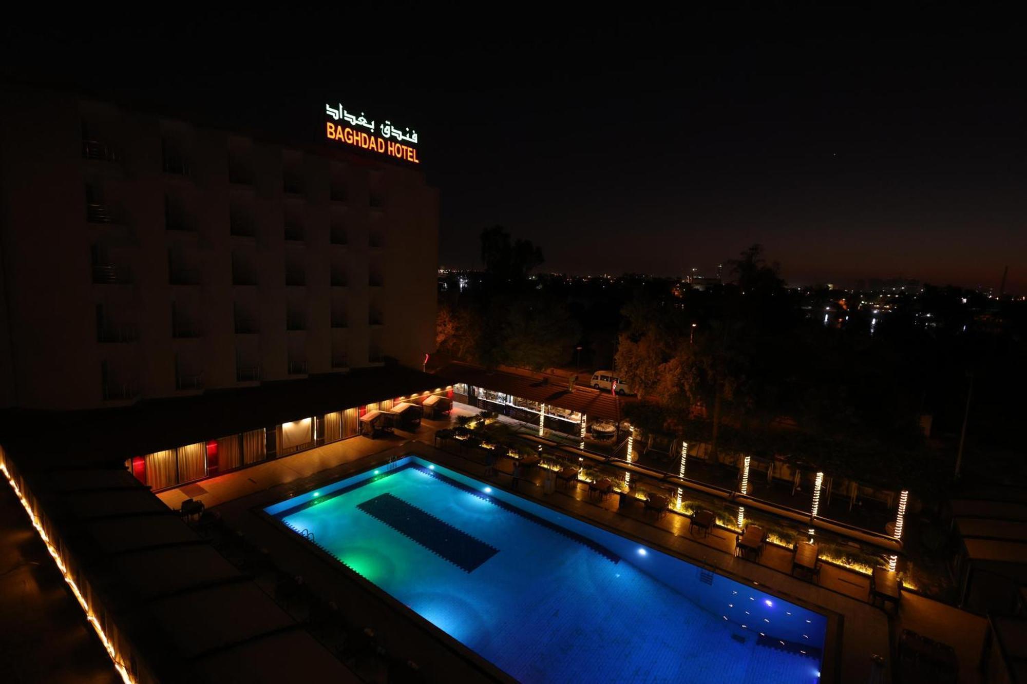 فندق بغداد Baghdad International Hotel Bagian luar foto